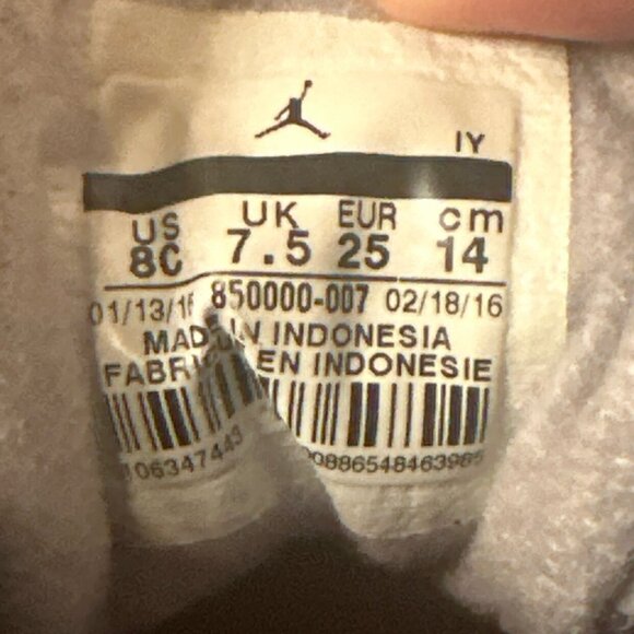 Jordan 12 Retro Shoes University Blue Wolf Gray - Picture 3 of 10